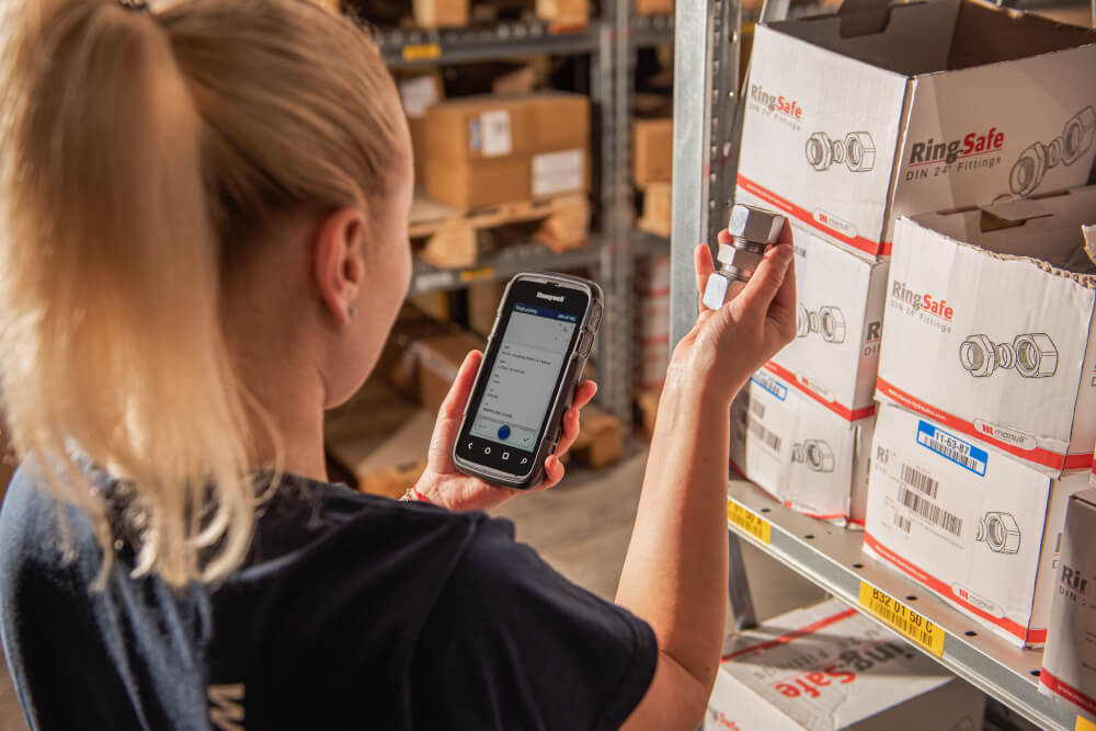 Market Segments - Material Handling & Logistics